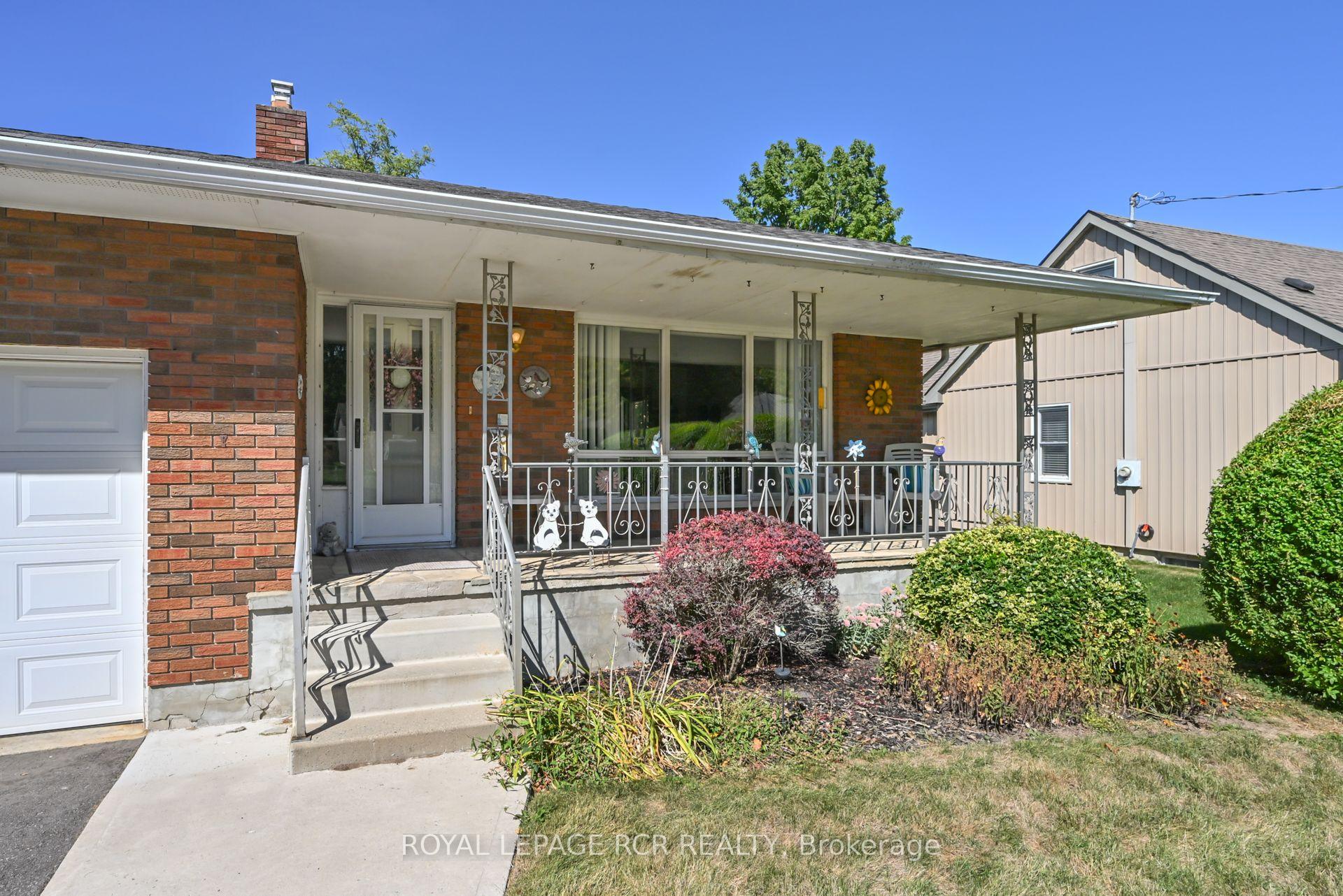 Photo 3 of 102 Tupper Street W, New Tecumseth, Alliston — HOMEH