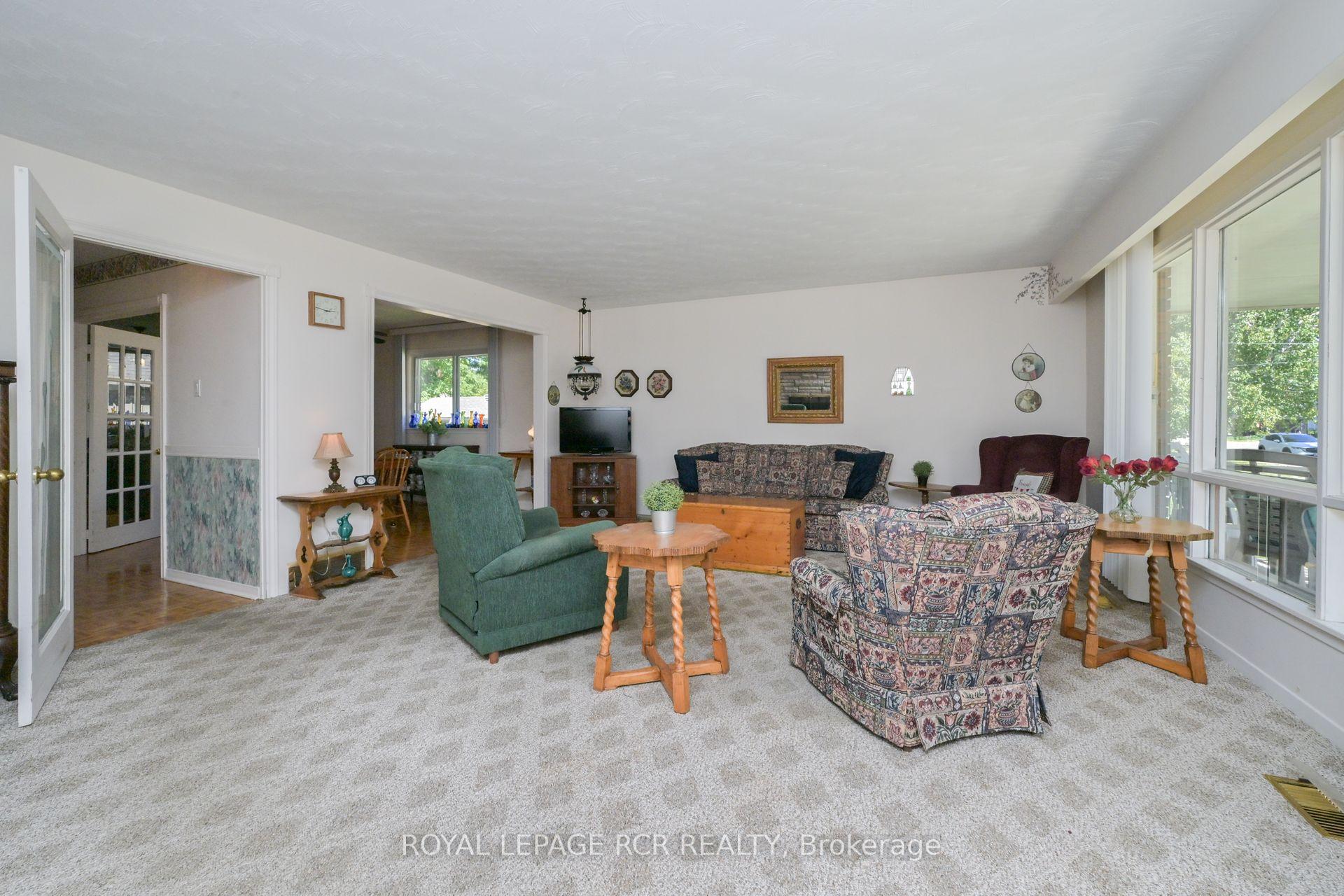 Photo 6 of 102 Tupper Street W, New Tecumseth, Alliston — HOMEH