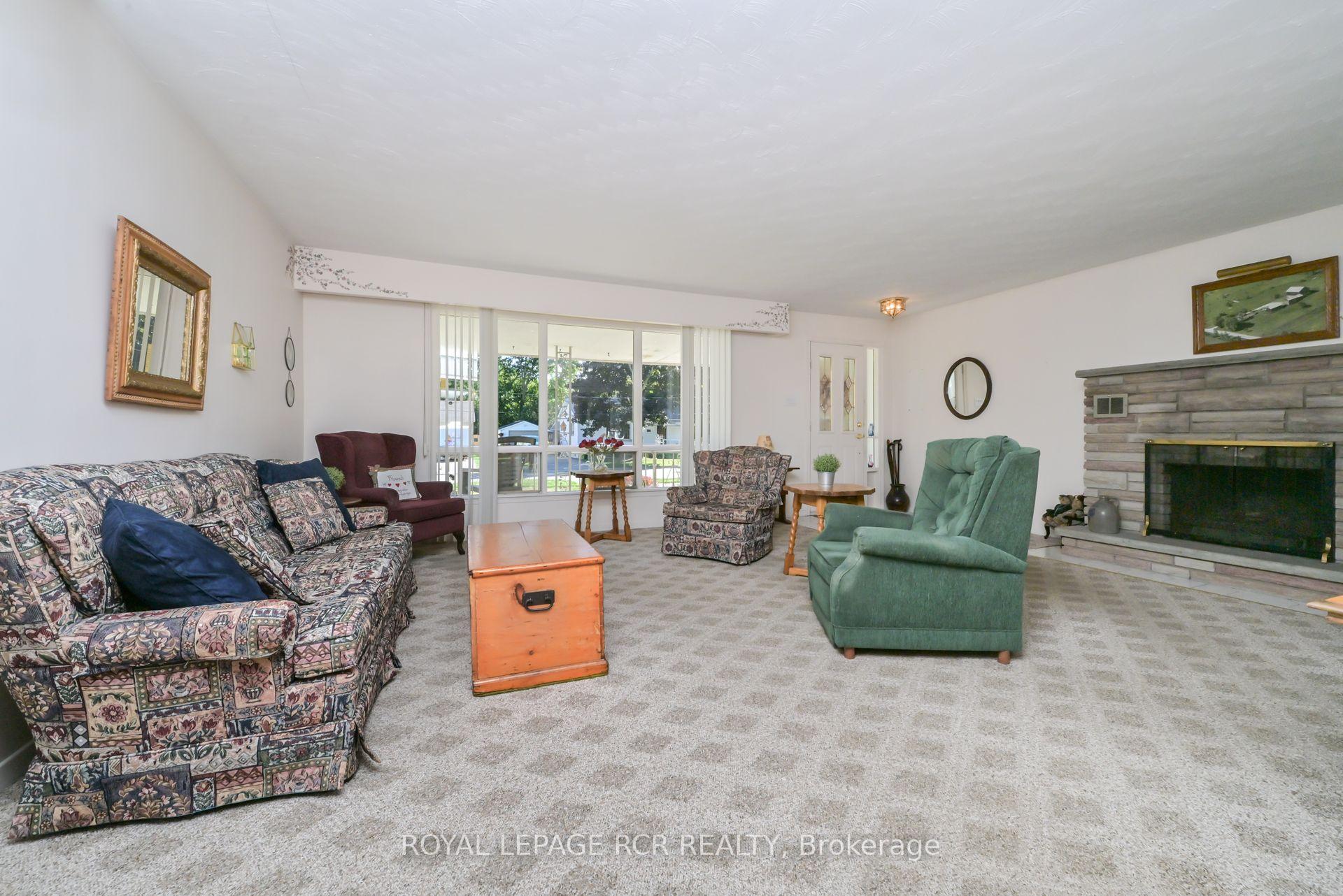 Photo 9 of 102 Tupper Street W, New Tecumseth, Alliston — HOMEH