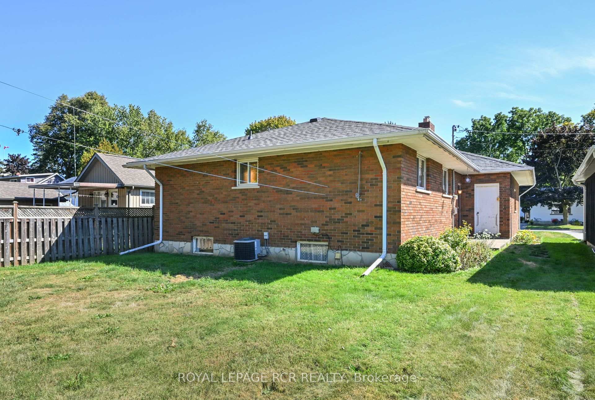 Photo 29 of 102 Tupper Street W, New Tecumseth, Alliston — HOMEH