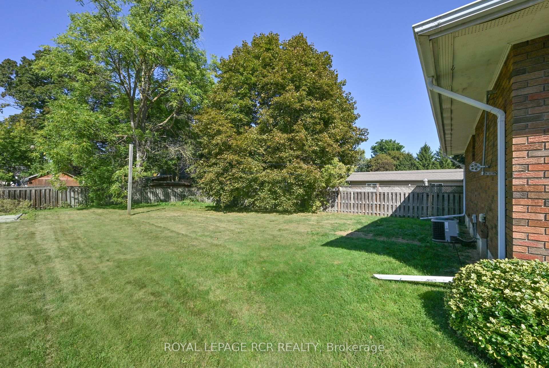 Photo 30 of 102 Tupper Street W, New Tecumseth, Alliston — HOMEH