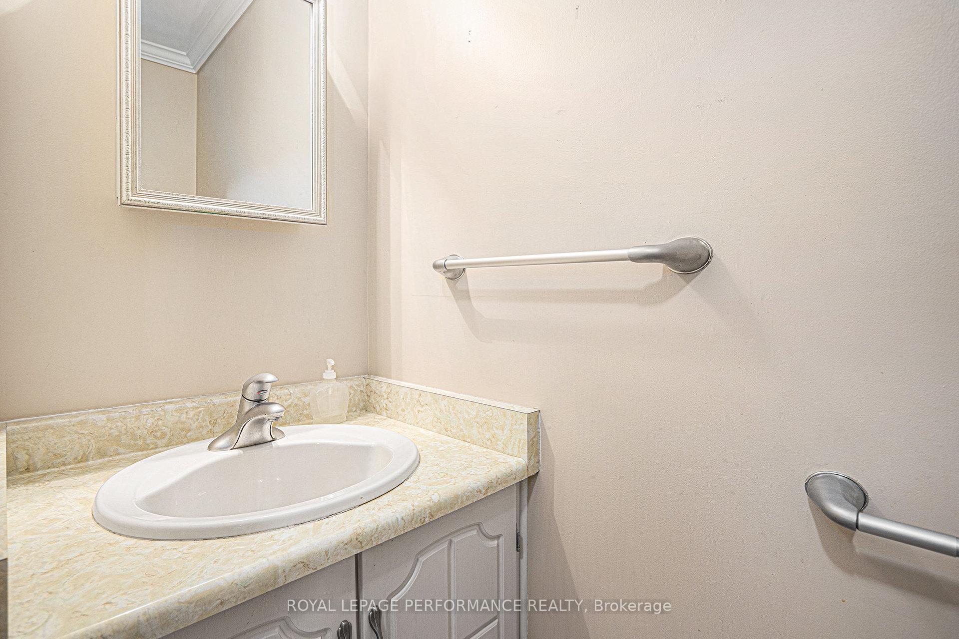Photo 12 of 6232 Fortune Drive, Ottawa, Convent Glen North — HOMEH