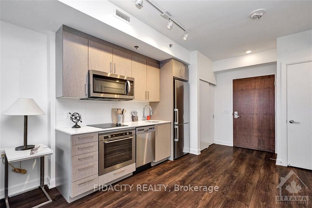 Photo 8 of Unit 426, 150 Rossignol Drive, Ottawa, Chatelaine Village — HOMEH