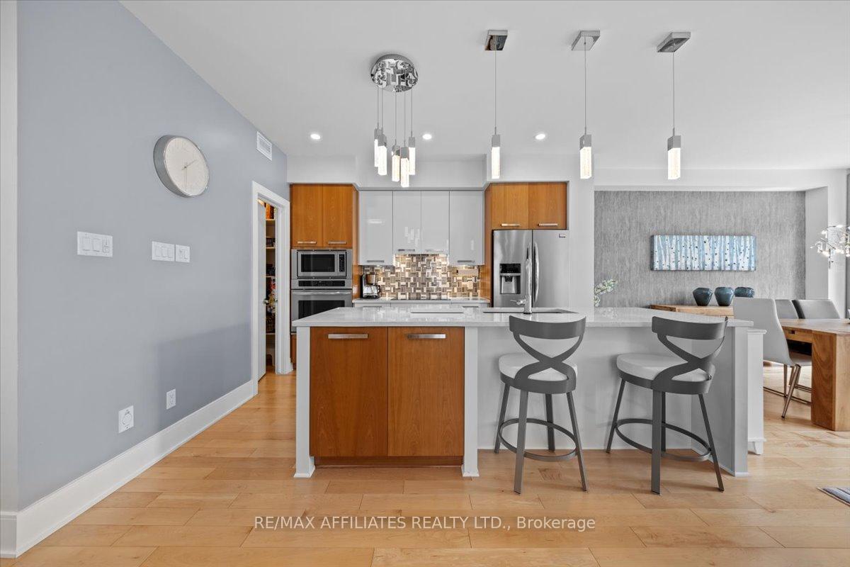 Photo 8 of 312 Mishawashkode Street, Ottawa, Camelot — HOMEH