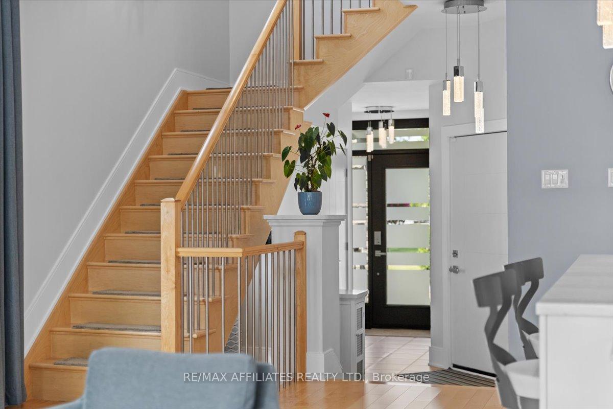 Photo 18 of 312 Mishawashkode Street, Ottawa, Camelot — HOMEH