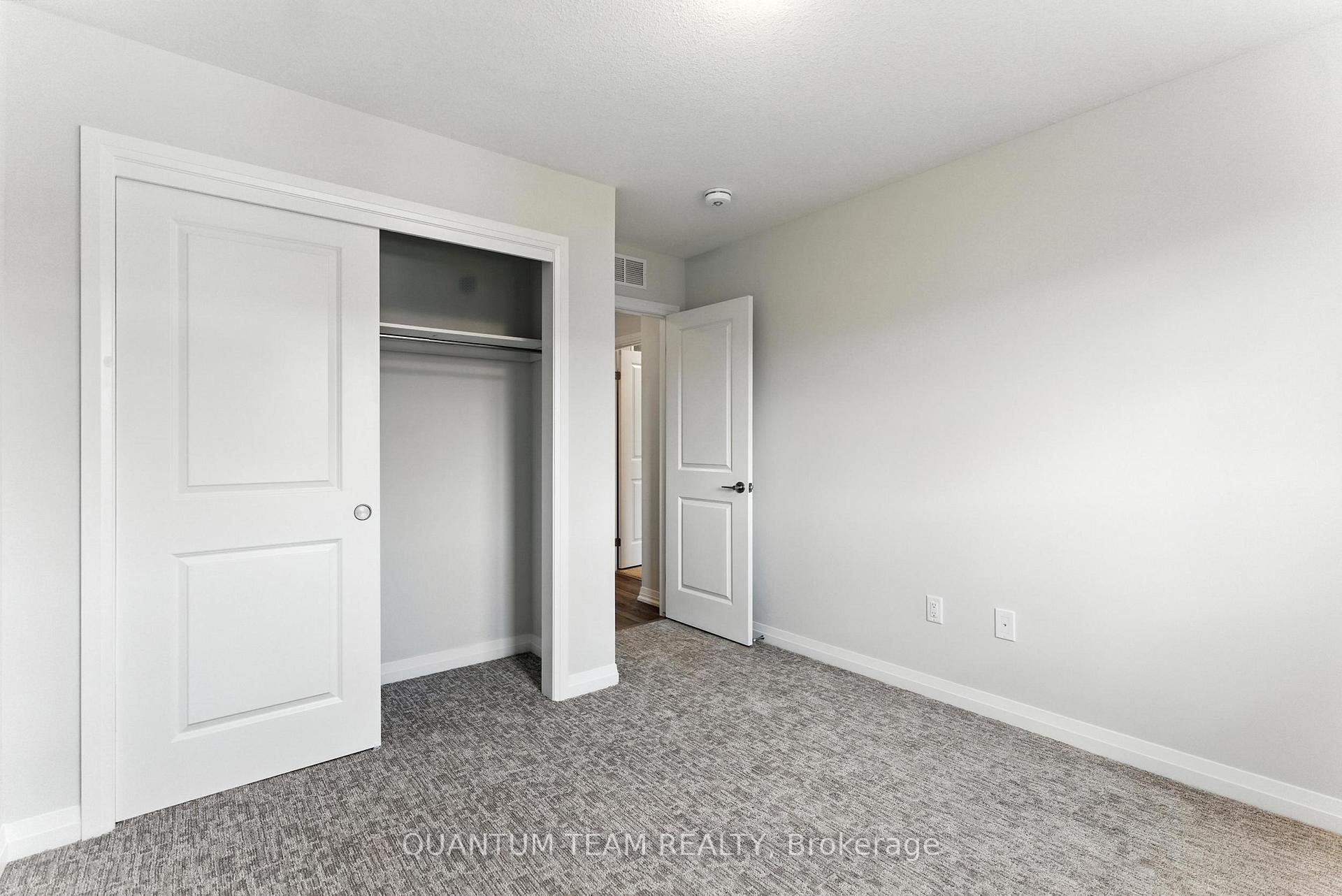 Photo 20 of 45 Saffron Way, Pelham, Fonthill — HOMEH