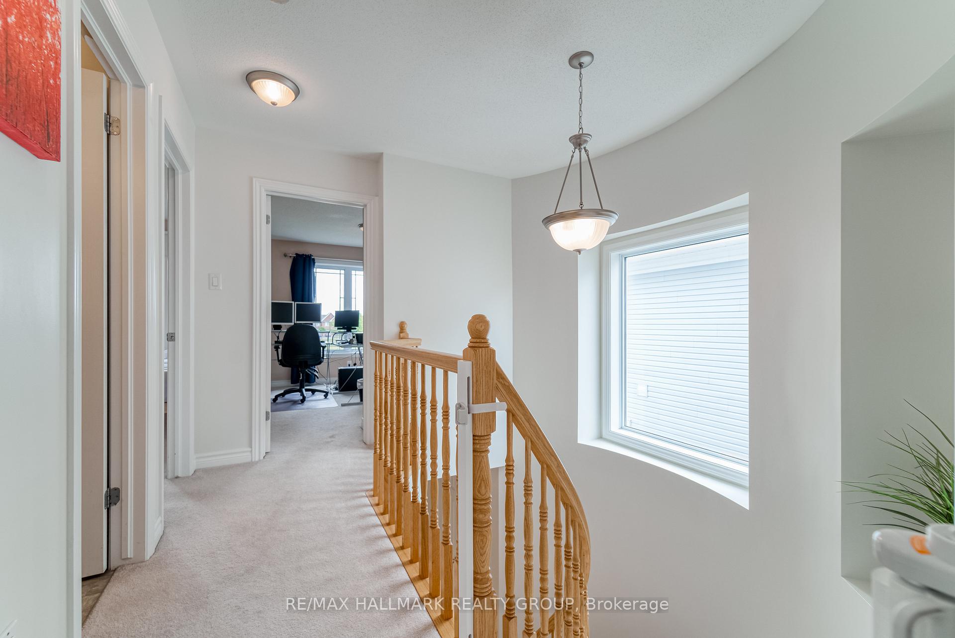 Photo 17 of 427 Sparkman Avenue, Ottawa, Avalon East — HOMEH