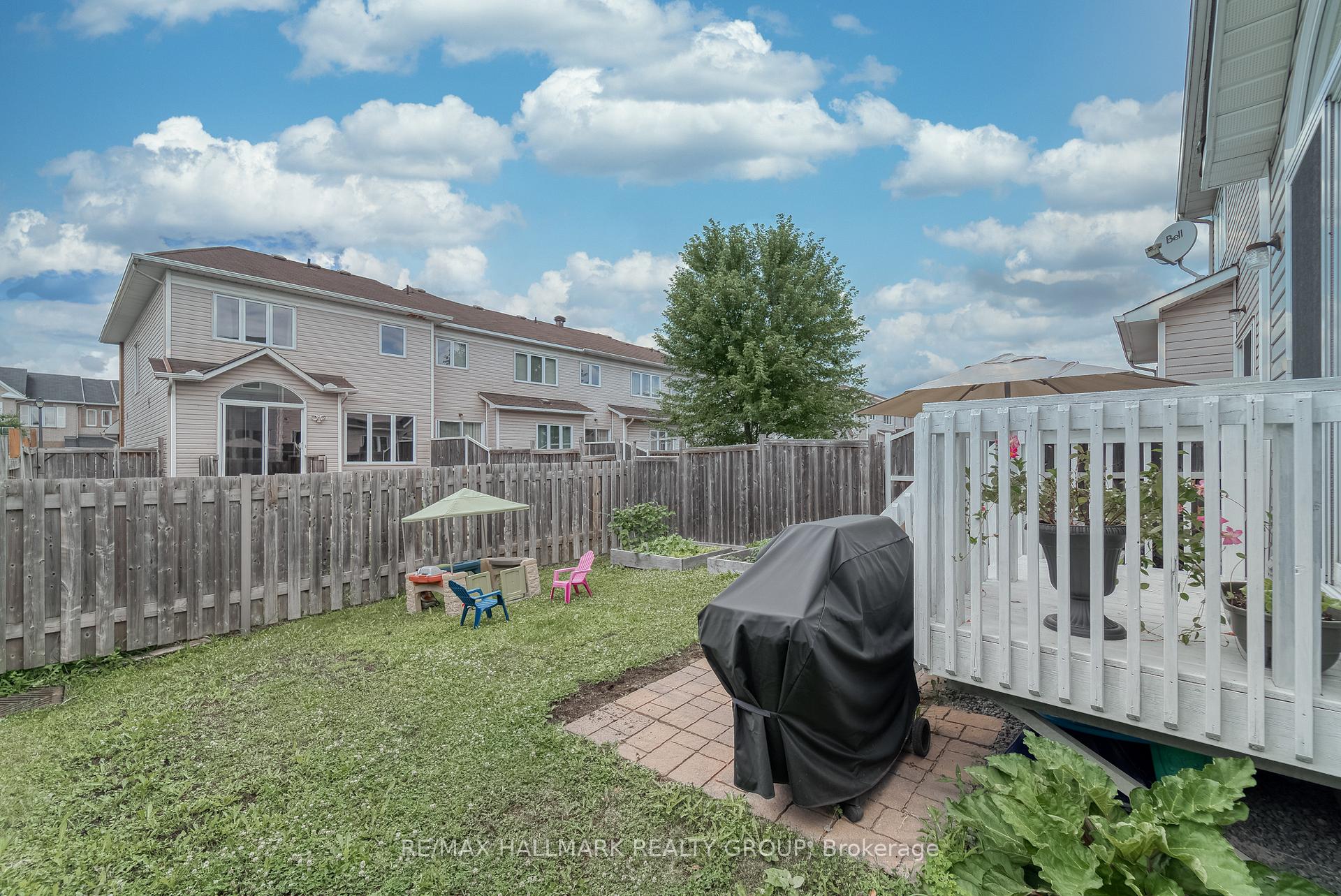 Photo 36 of 427 Sparkman Avenue, Ottawa, Avalon East — HOMEH