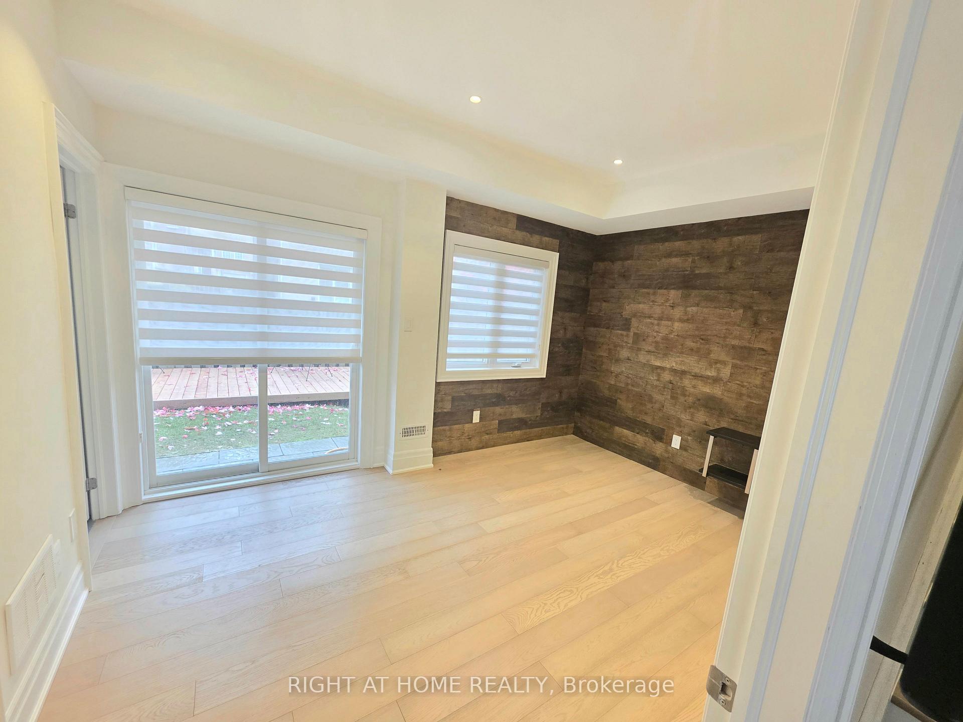 Photo 33 of 2251 Khalsa Gate E, Oakville, Westmount — HOMEH