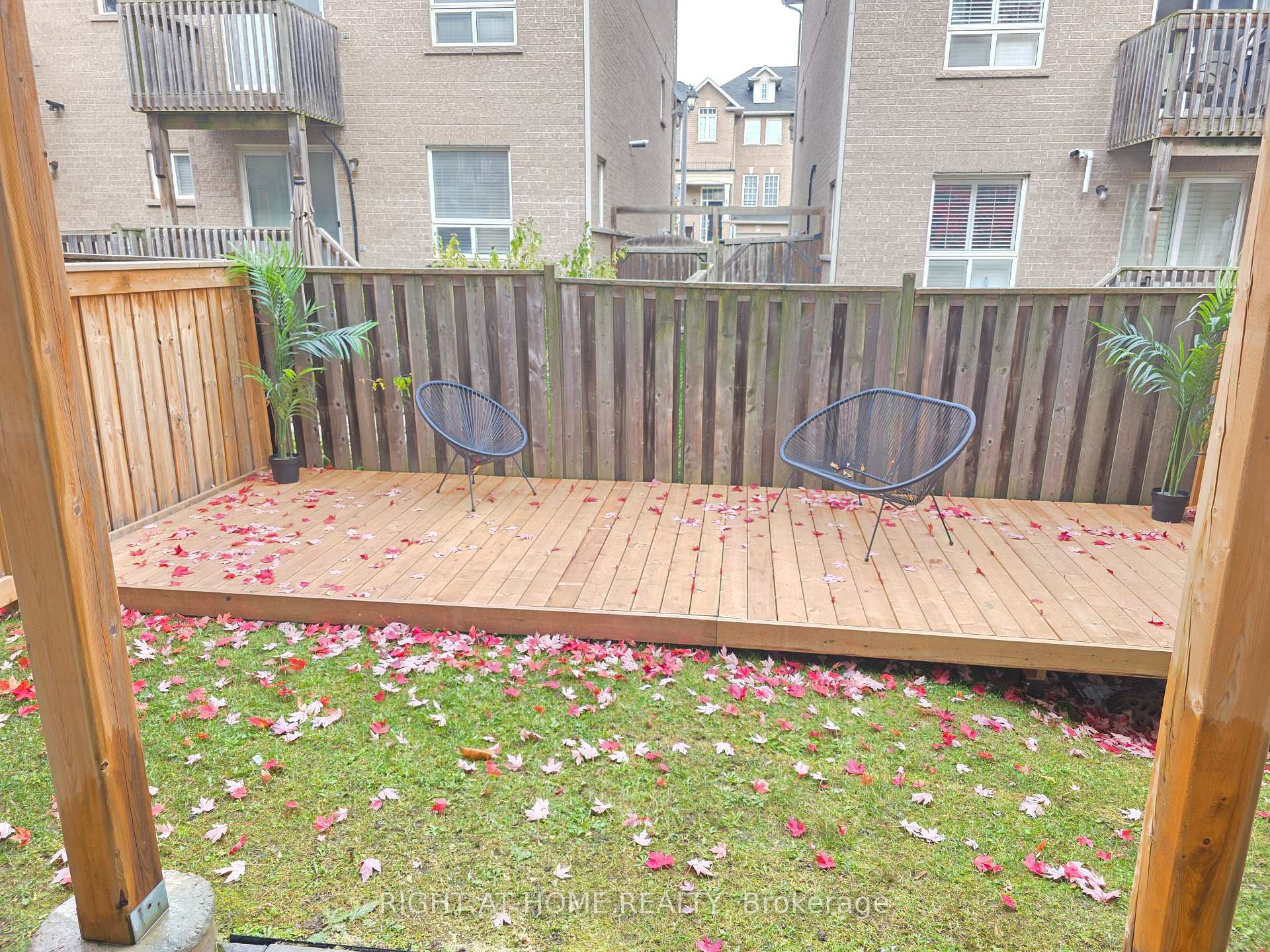 Photo 34 of 2251 Khalsa Gate E, Oakville, Westmount — HOMEH