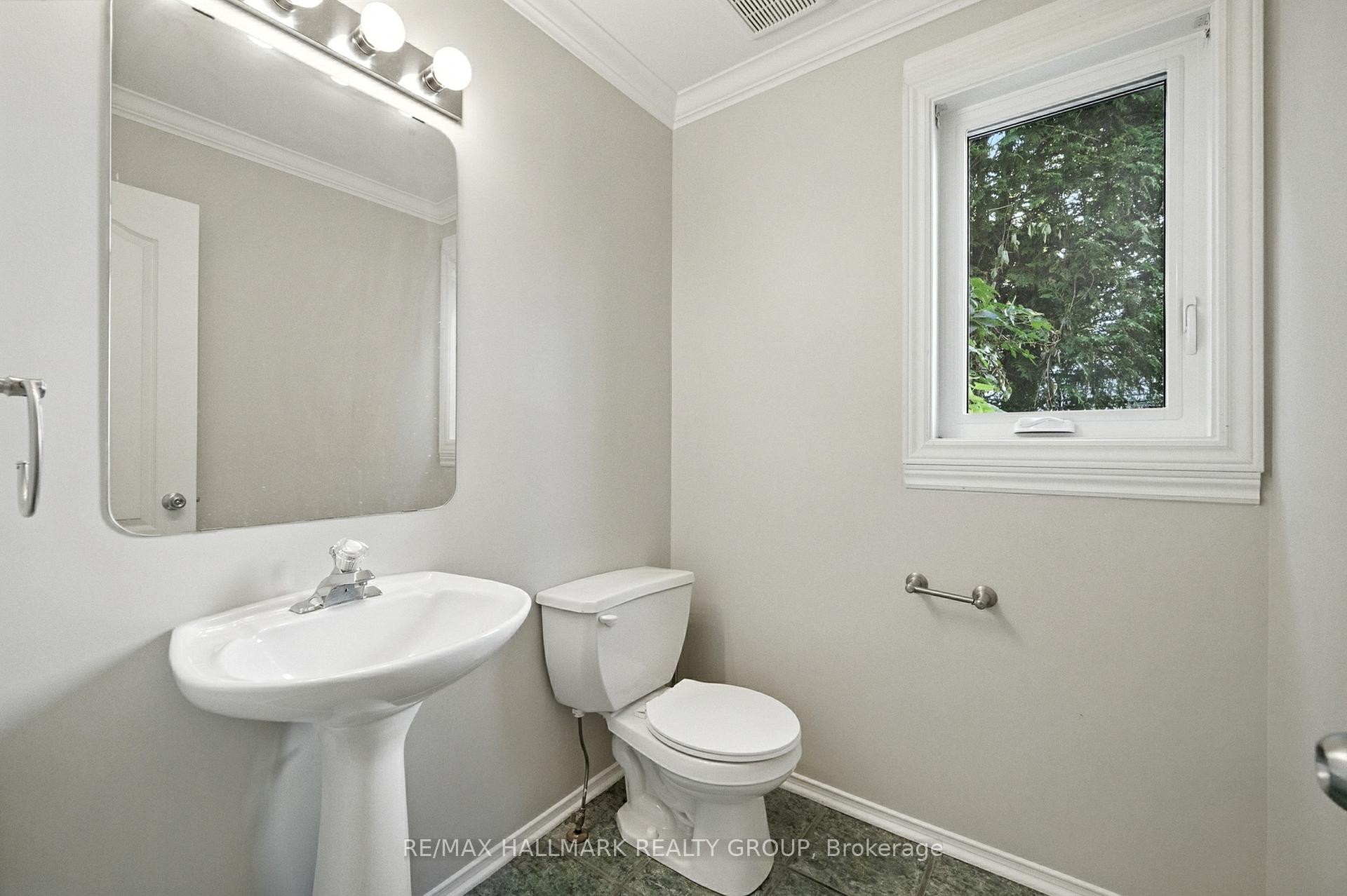 Photo 3 of 6272 Sablewood Place, Ottawa, Chapel Hill — HOMEH