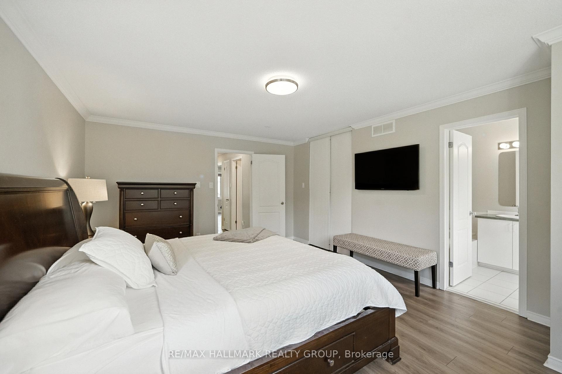 Photo 17 of 6272 Sablewood Place, Ottawa, Chapel Hill — HOMEH