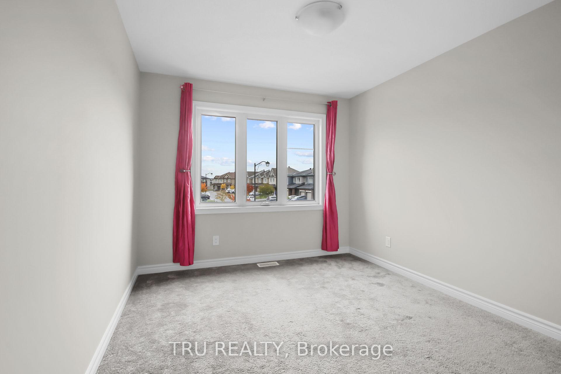 Photo 18 of 260 Yellowcress Way, Ottawa, Avalon West — HOMEH