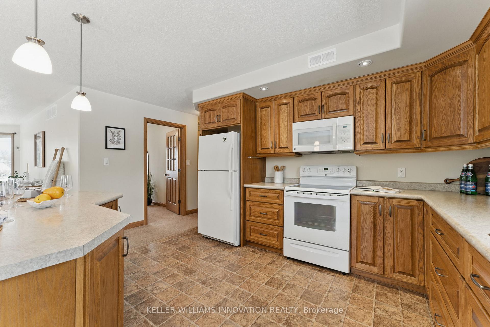 Photo 10 of 253 Queen Street, North Perth, Elma — HOMEH