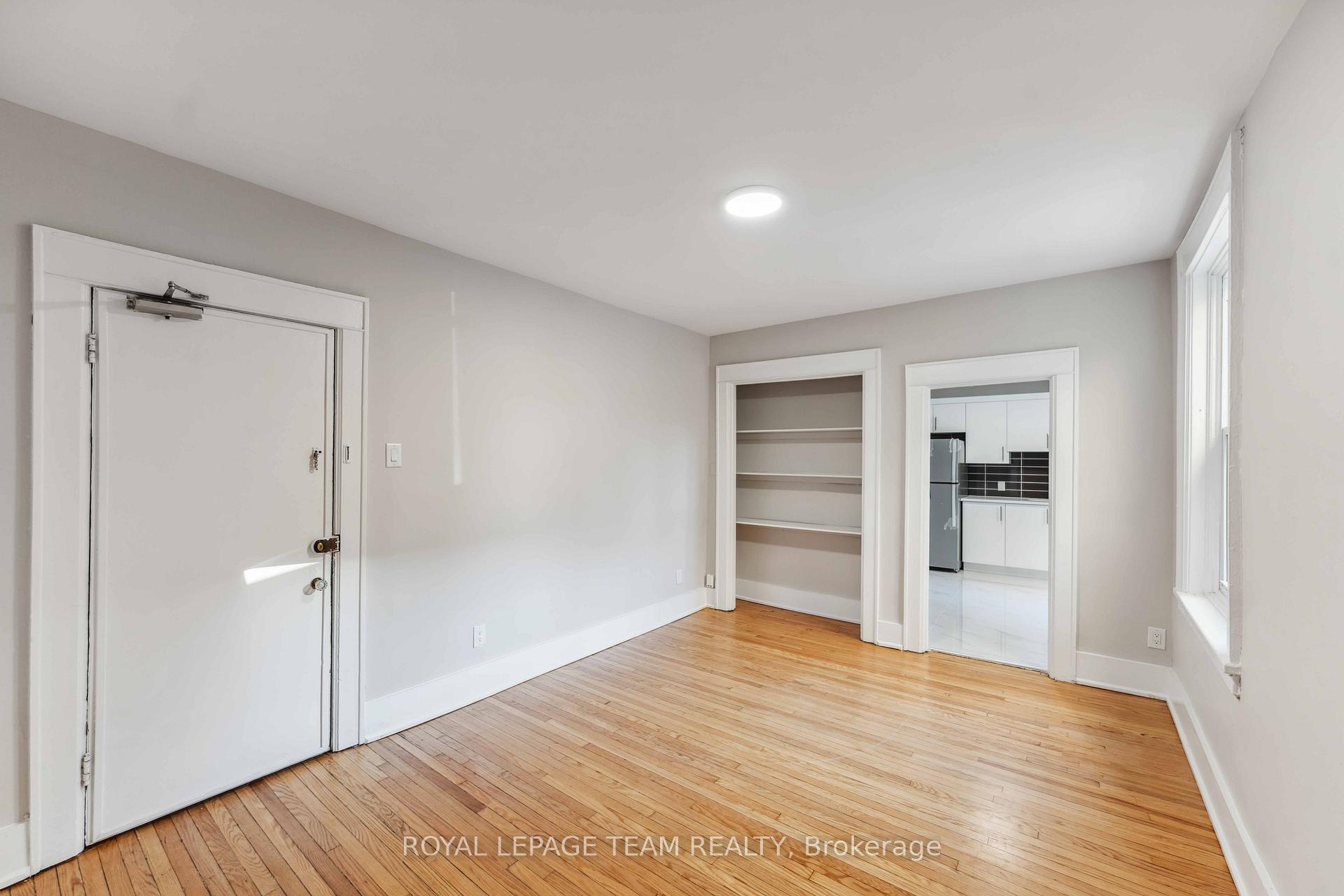 Photo 7 of Unit 4, 407 Elgin Street, Ottawa, Ottawa Centre/Golden Triangle — HOMEH