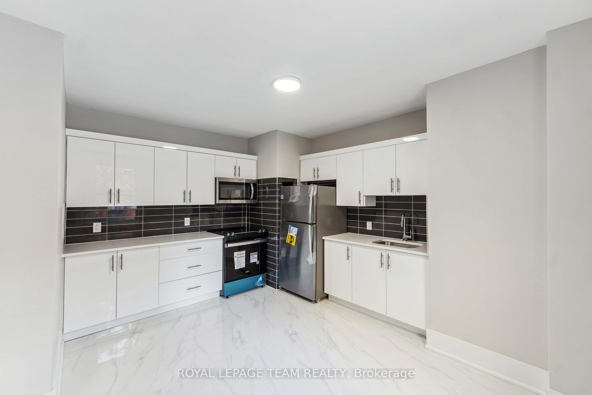 Photo 14 of Unit 4, 407 Elgin Street, Ottawa, Ottawa Centre/Golden Triangle — HOMEH