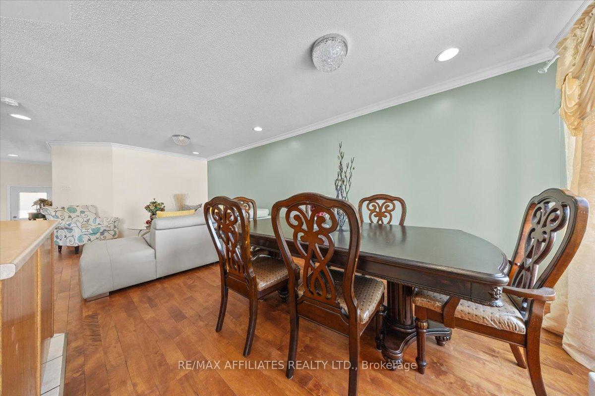 Photo 6 of 2070 Liska Street, Ottawa, Avalon East — HOMEH