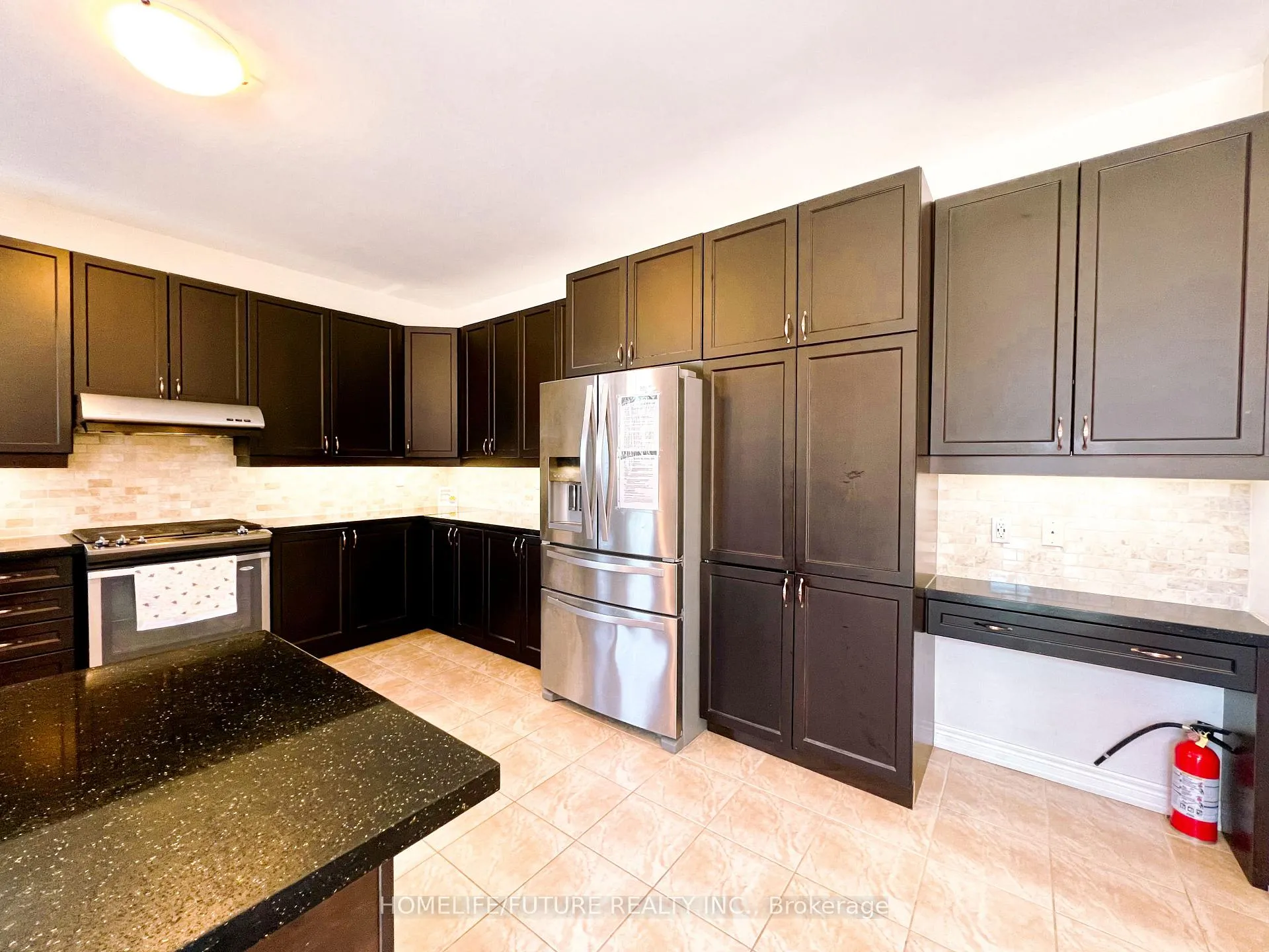 Photo 10 of Unit Main, 2040 Magee Court, Oshawa, Taunton — HOMEH