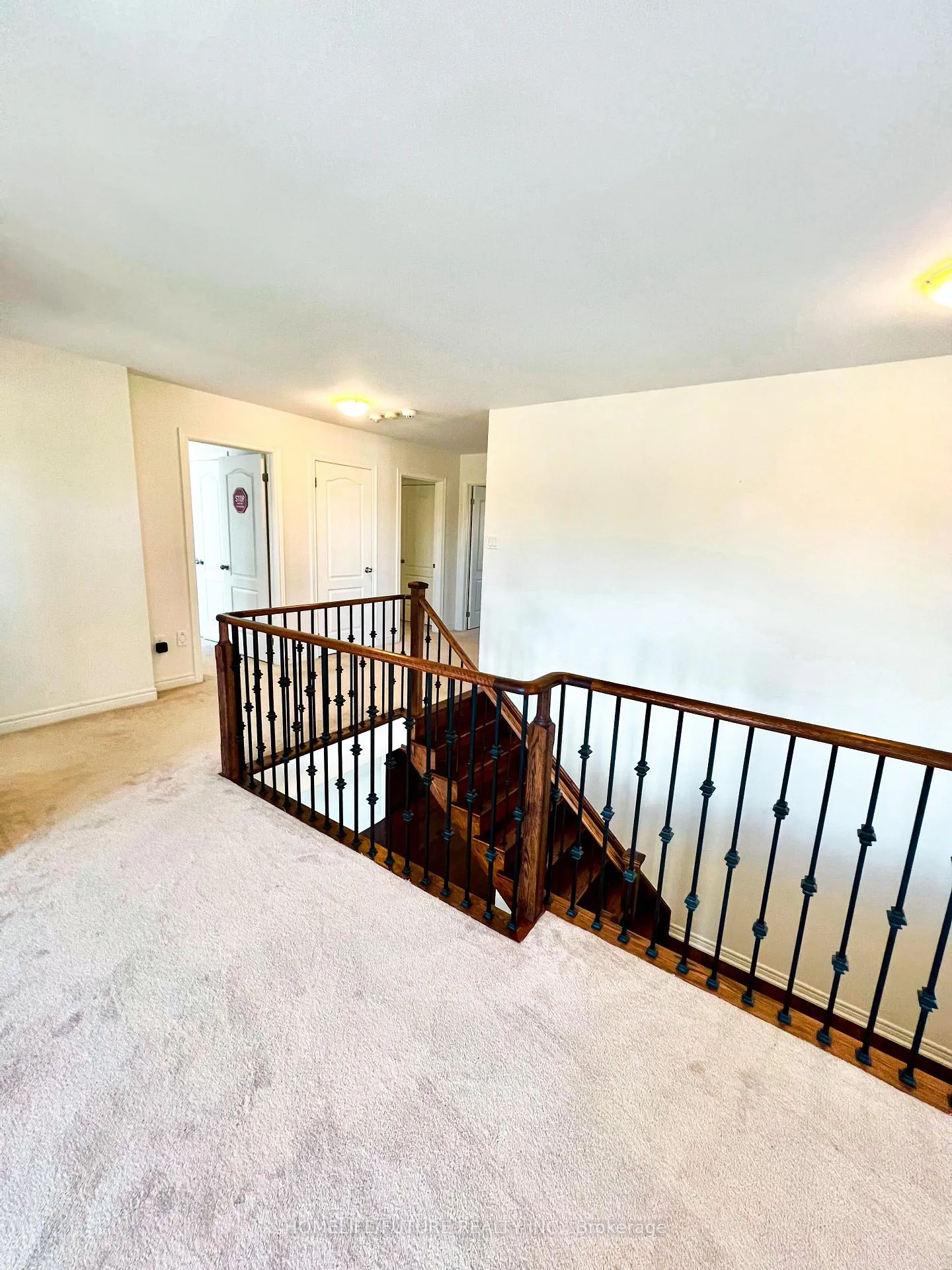 Photo 24 of Unit Main, 2040 Magee Court, Oshawa, Taunton — HOMEH