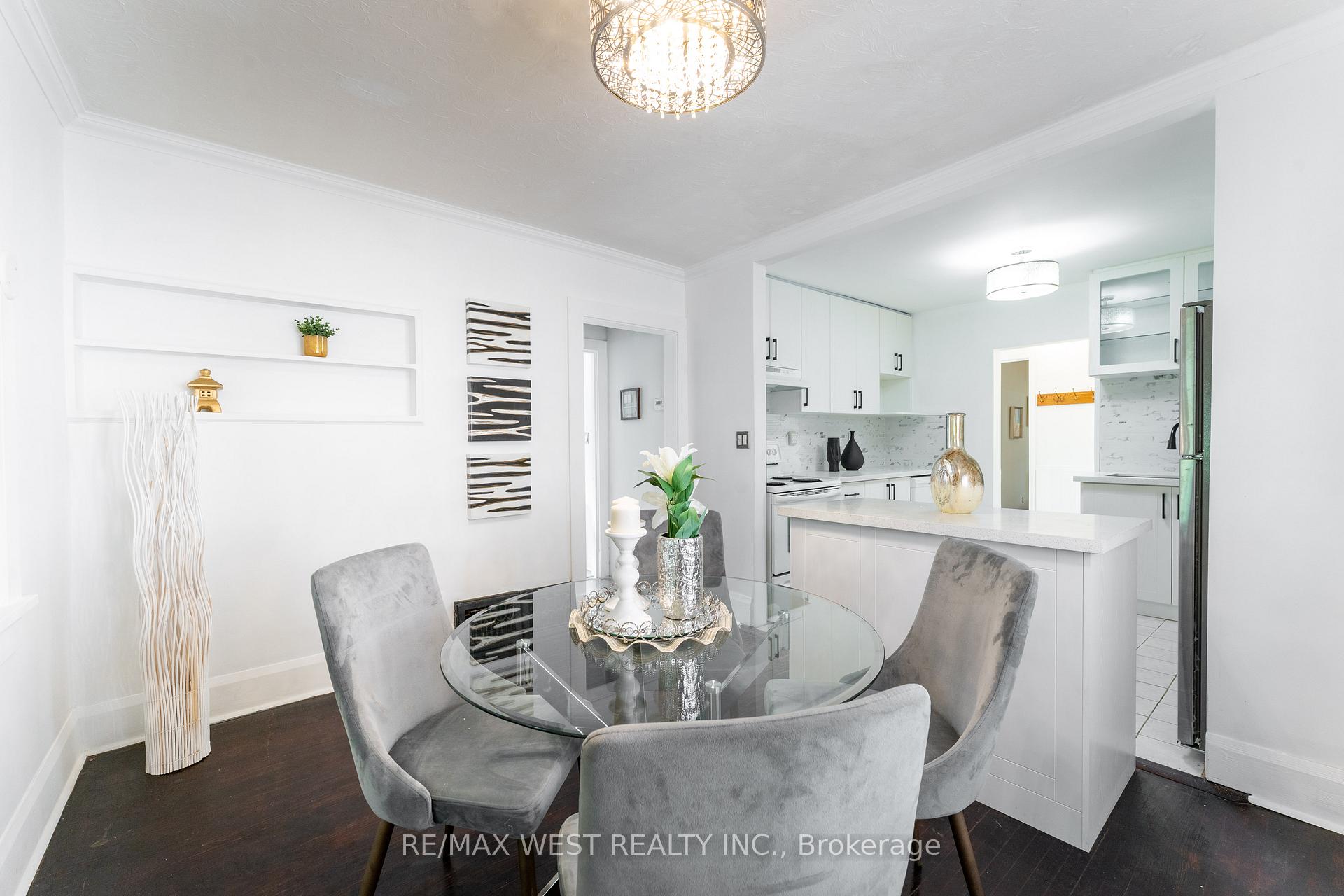 Photo 4 of 58 Burk Street, Oshawa, Vanier — HOMEH
