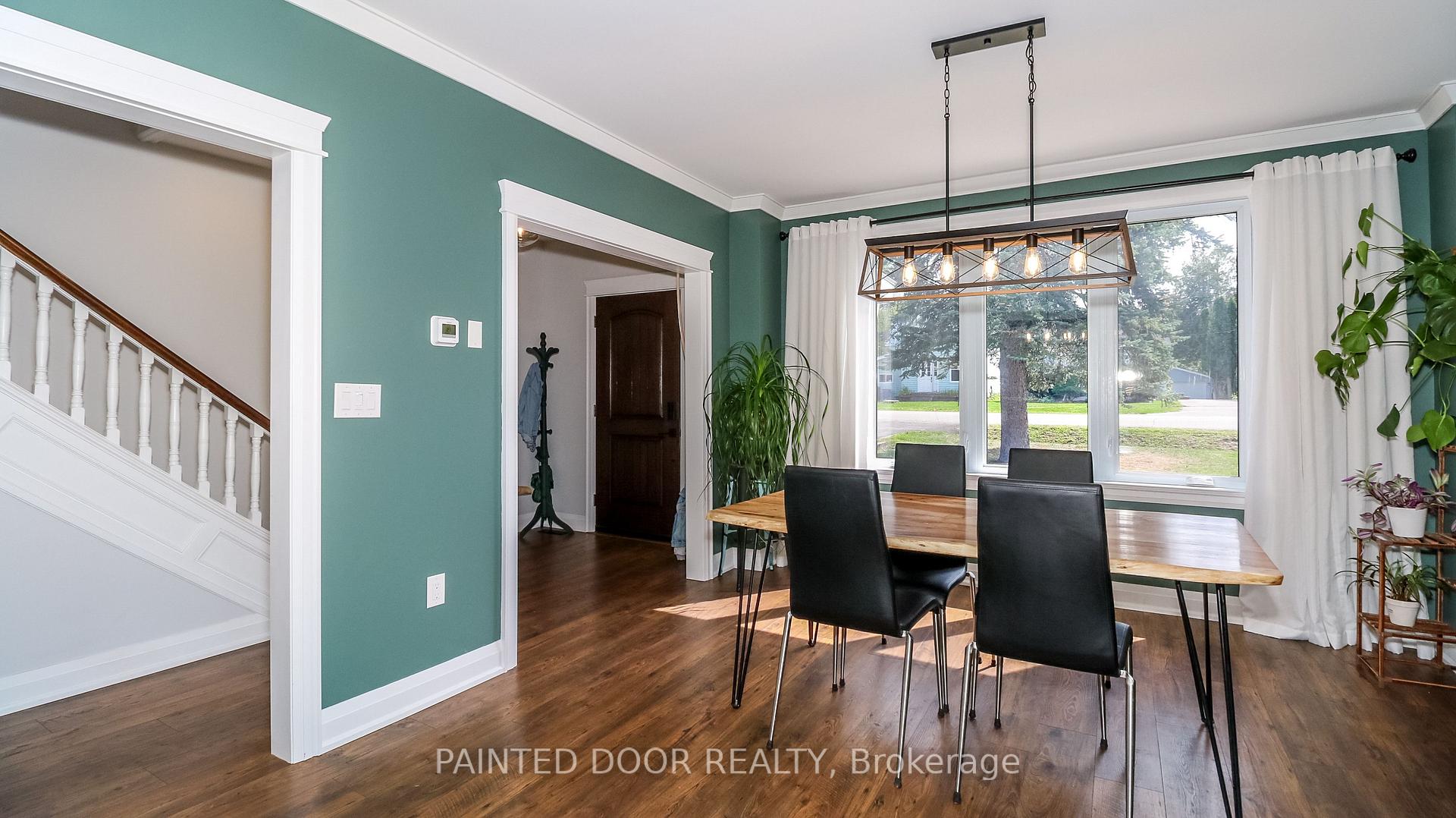 Photo 7 of 96 Bond Street, Orillia — HOMEH