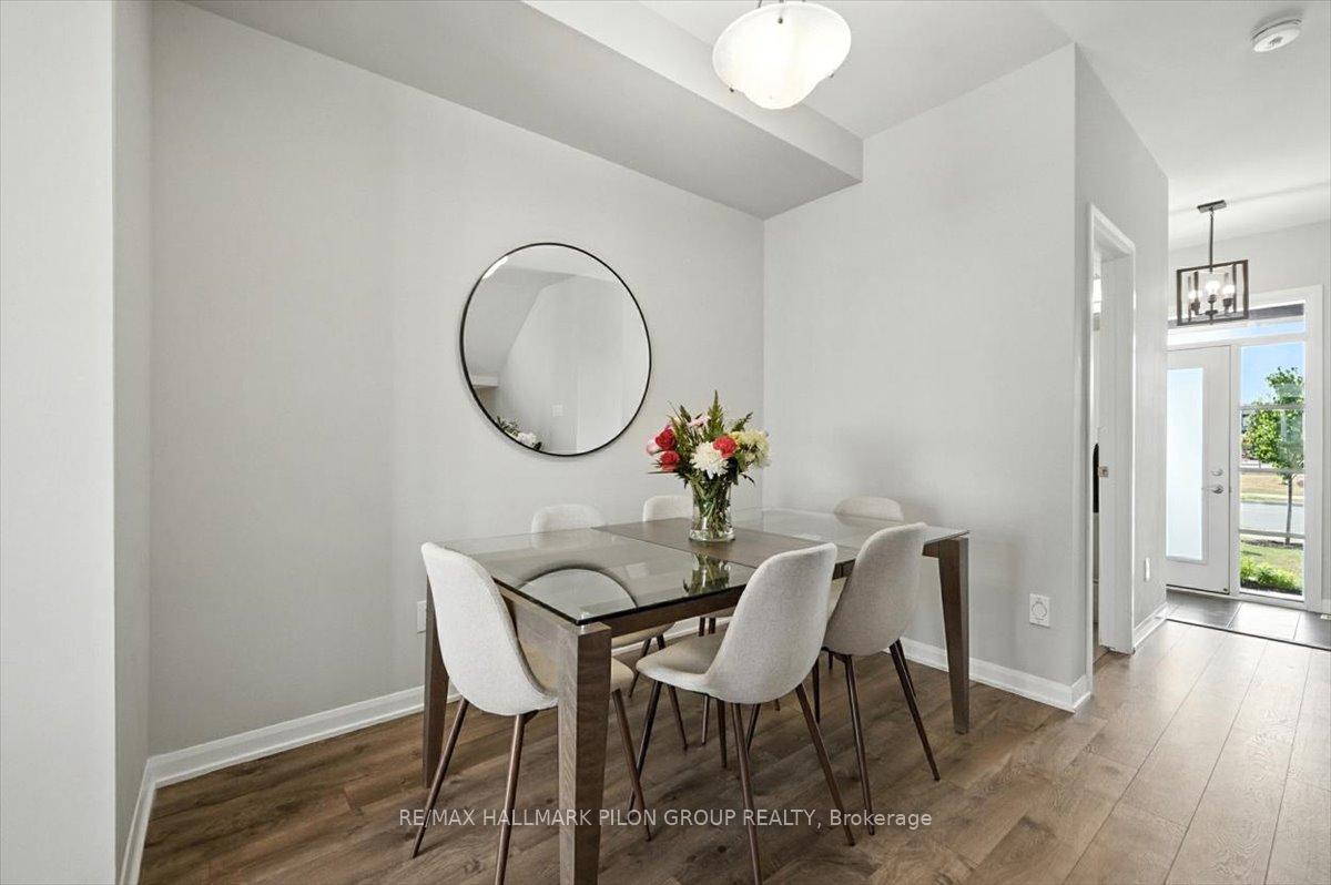 Photo 3 of 563 Decoeur Drive, Ottawa, Avalon West — HOMEH