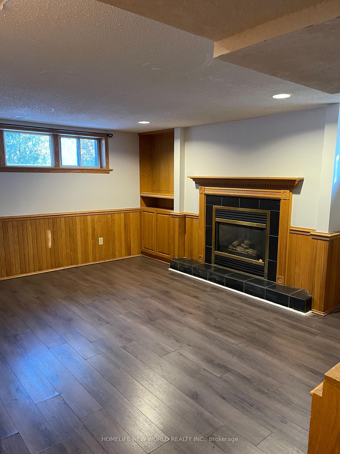 Photo 8 of 14 Sherwood Forest Drive, Markham, Bullock — HOMEH
