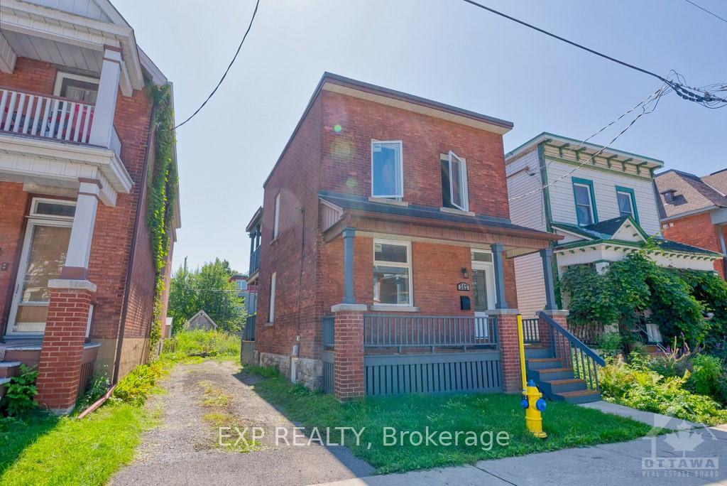 Front of 512 Mcleod Street