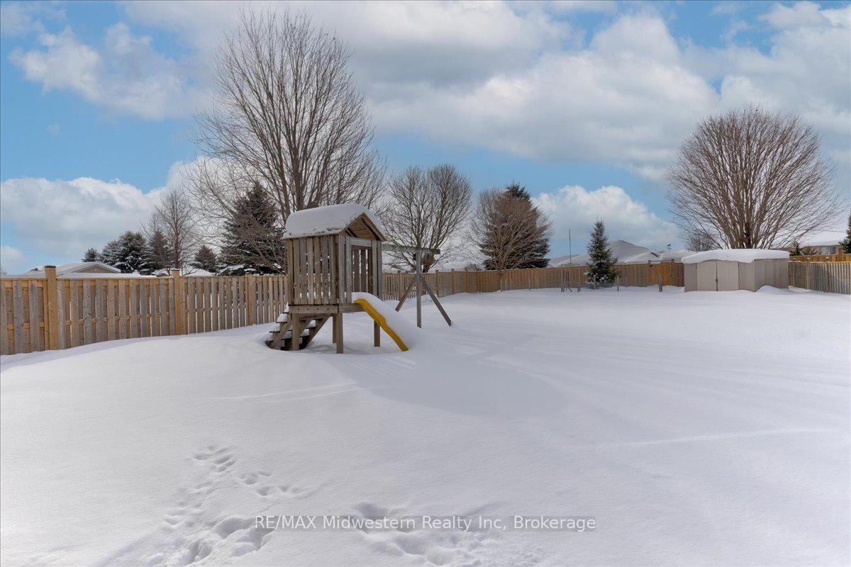 Photo 19 of 160 Donegan Street W, North Perth, Listowel — HOMEH