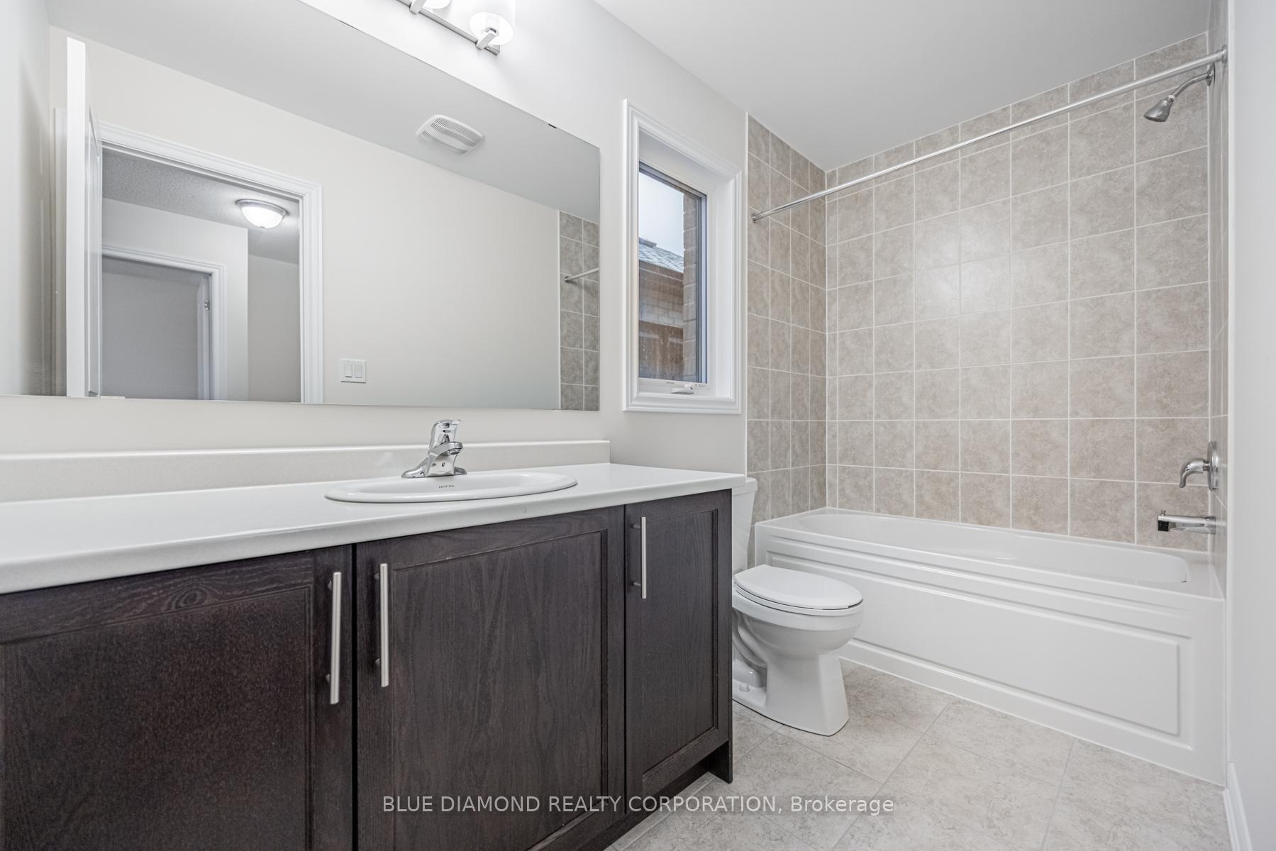 Photo 16 of 617 Bearberry Place, Milton, Cobban — HOMEH