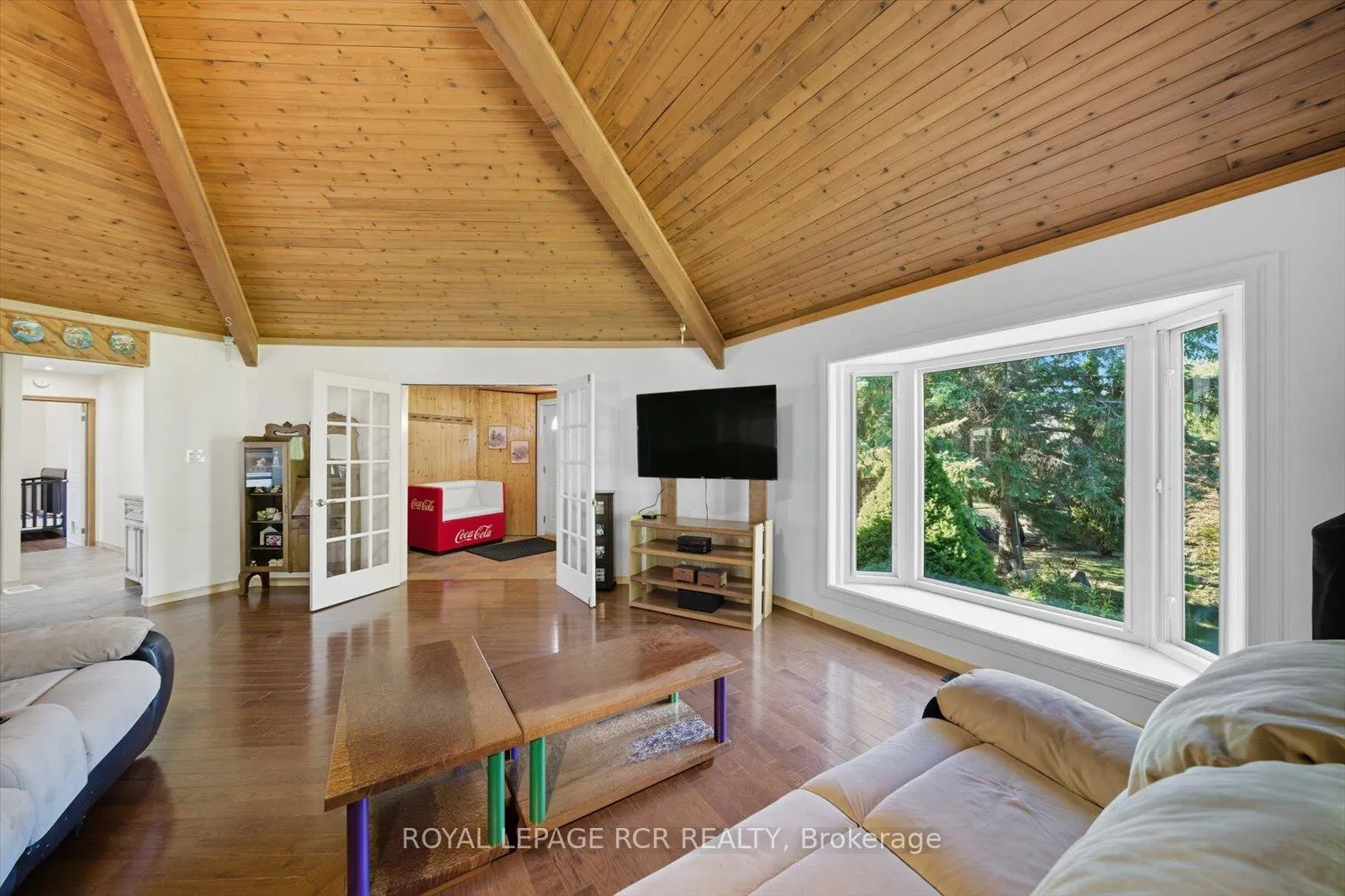 Photo 11 of 1637 15 Side Road, New Tecumseth, Tottenham — HOMEH