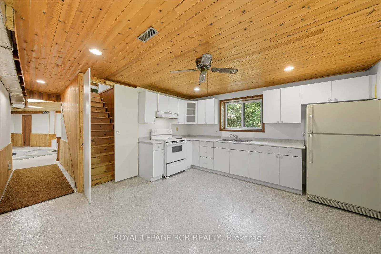 Photo 28 of 1637 15 Side Road, New Tecumseth, Tottenham — HOMEH