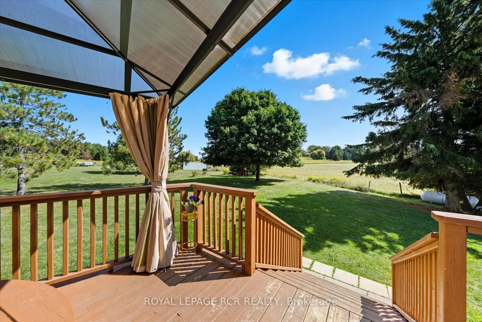 Photo 37 of 1637 15 Side Road, New Tecumseth, Tottenham — HOMEH