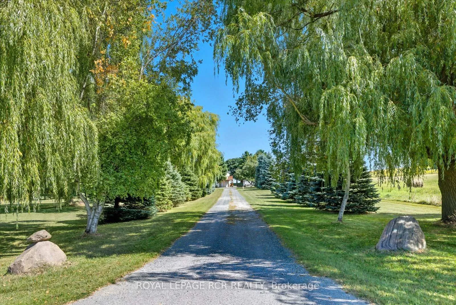 Photo 43 of 1637 15 Side Road, New Tecumseth, Tottenham — HOMEH