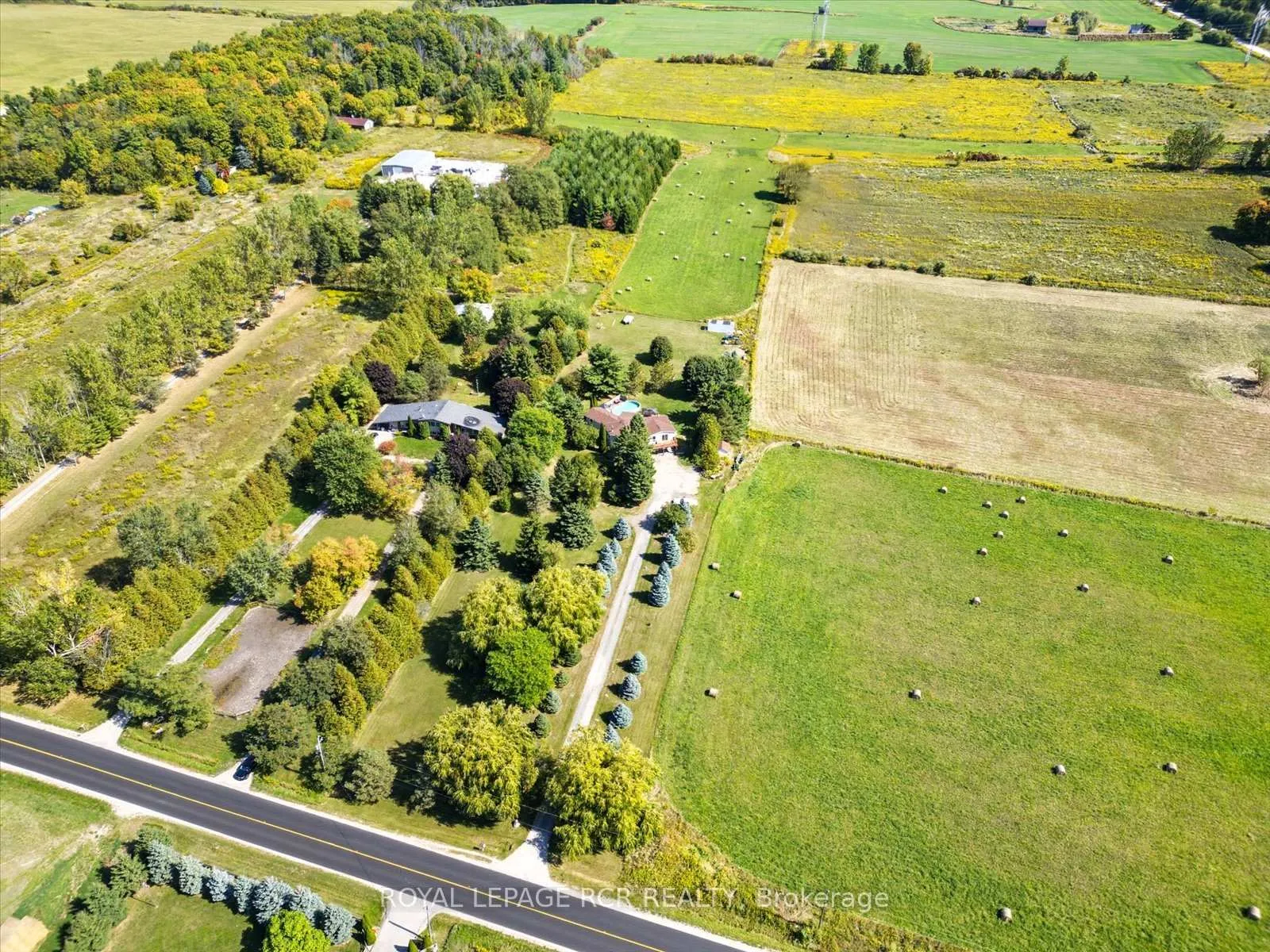 Photo 50 of 1637 15 Side Road, New Tecumseth, Tottenham — HOMEH