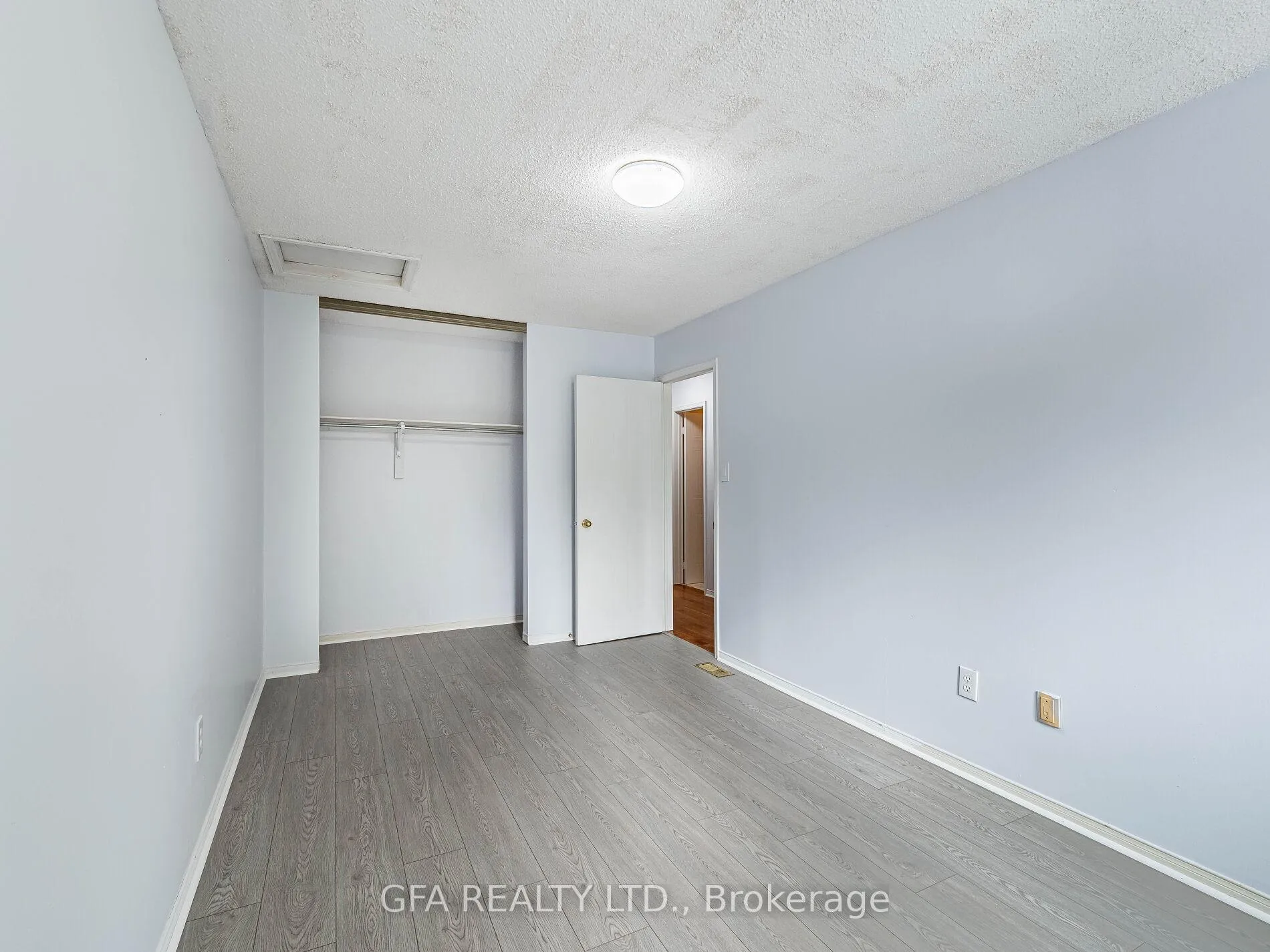Photo 21 of 1105 Beechnut Road, Oakville, Clearview — HOMEH