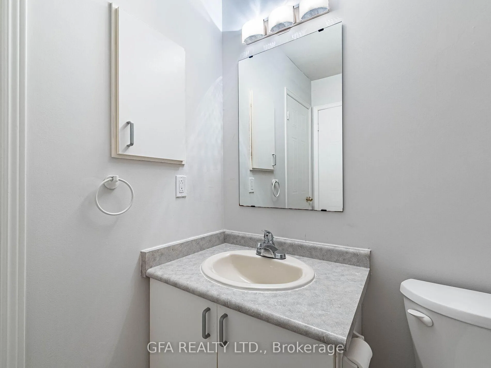 Photo 24 of 1105 Beechnut Road, Oakville, Clearview — HOMEH