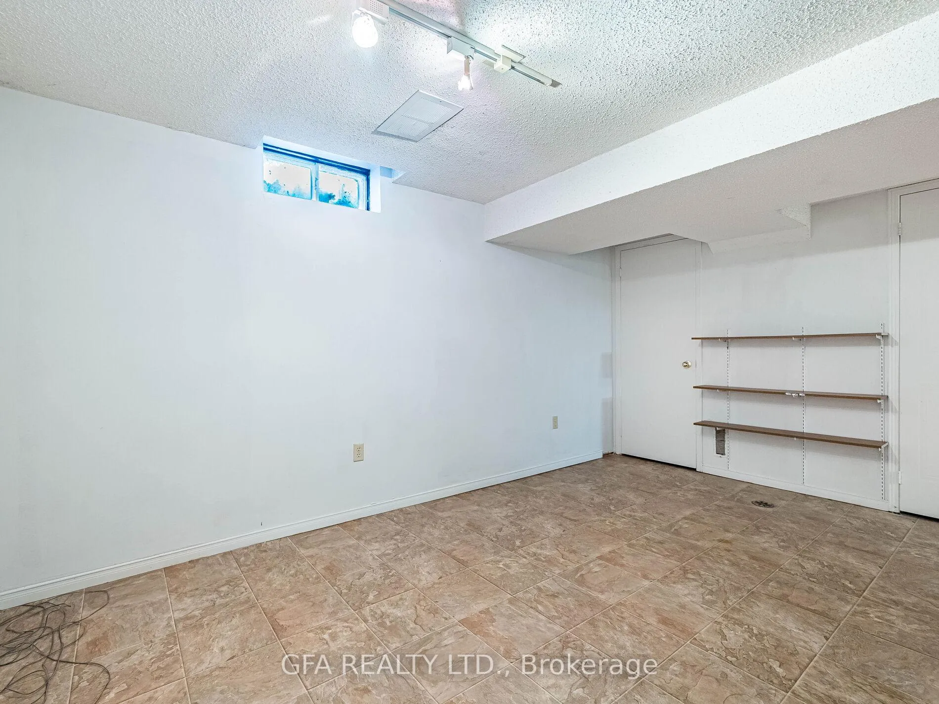Photo 27 of 1105 Beechnut Road, Oakville, Clearview — HOMEH