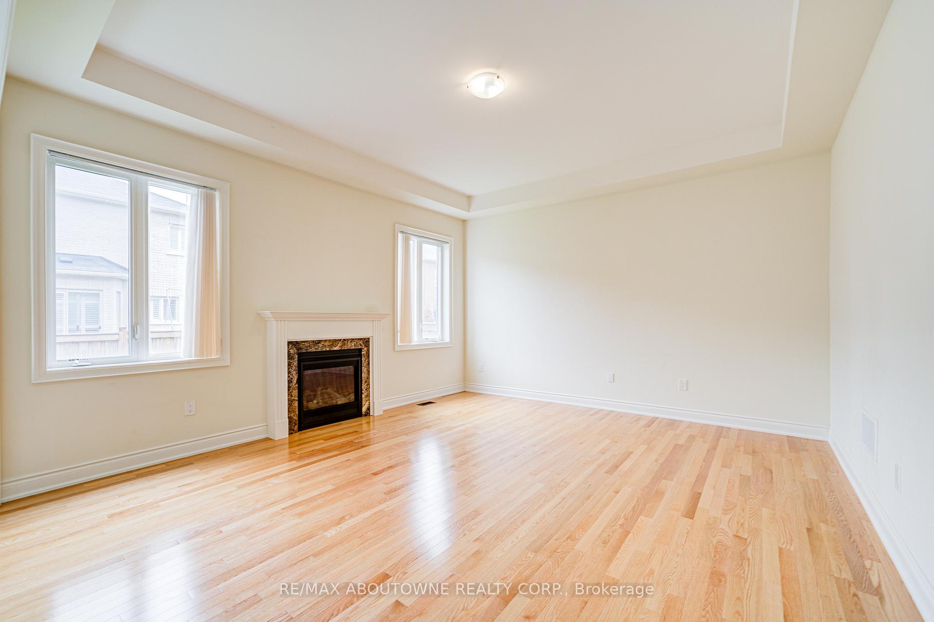 Photo 9 of 134 Goodwin Crescent, Milton, Ford — HOMEH
