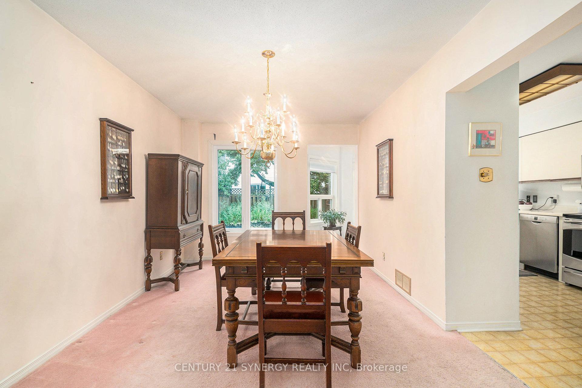 Photo 5 of 1723 Cara Crescent, Ottawa, Fallingbrook/Pineridge — HOMEH