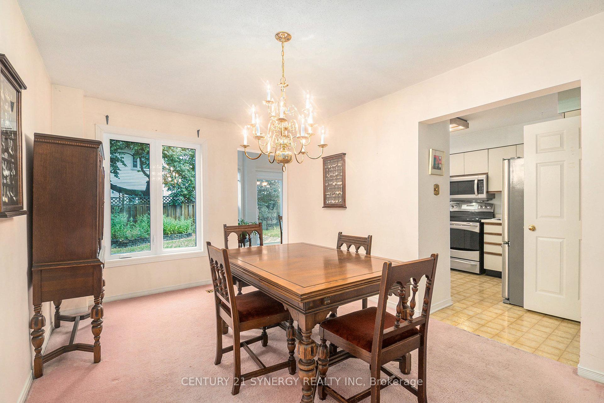 Photo 6 of 1723 Cara Crescent, Ottawa, Fallingbrook/Pineridge — HOMEH