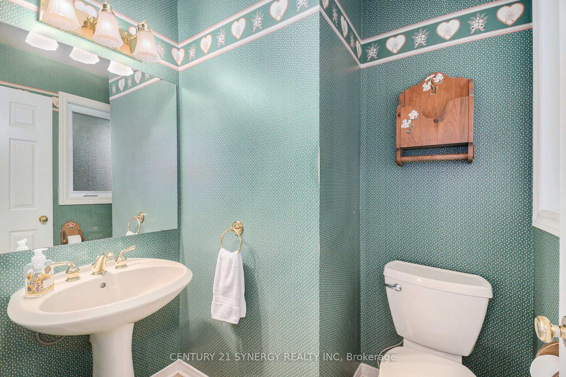 Photo 15 of 1723 Cara Crescent, Ottawa, Fallingbrook/Pineridge — HOMEH