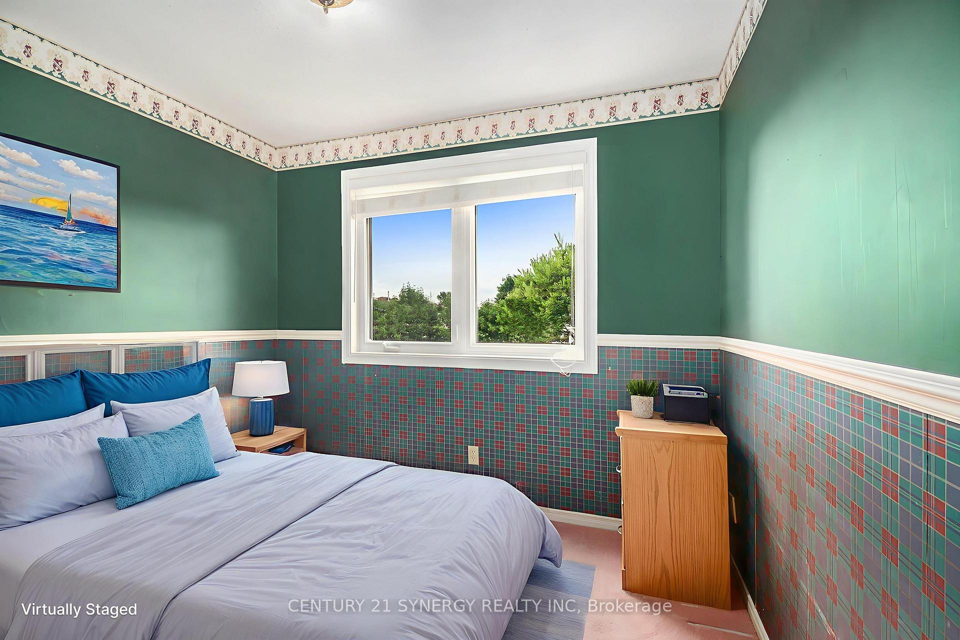 Photo 23 of 1723 Cara Crescent, Ottawa, Fallingbrook/Pineridge — HOMEH