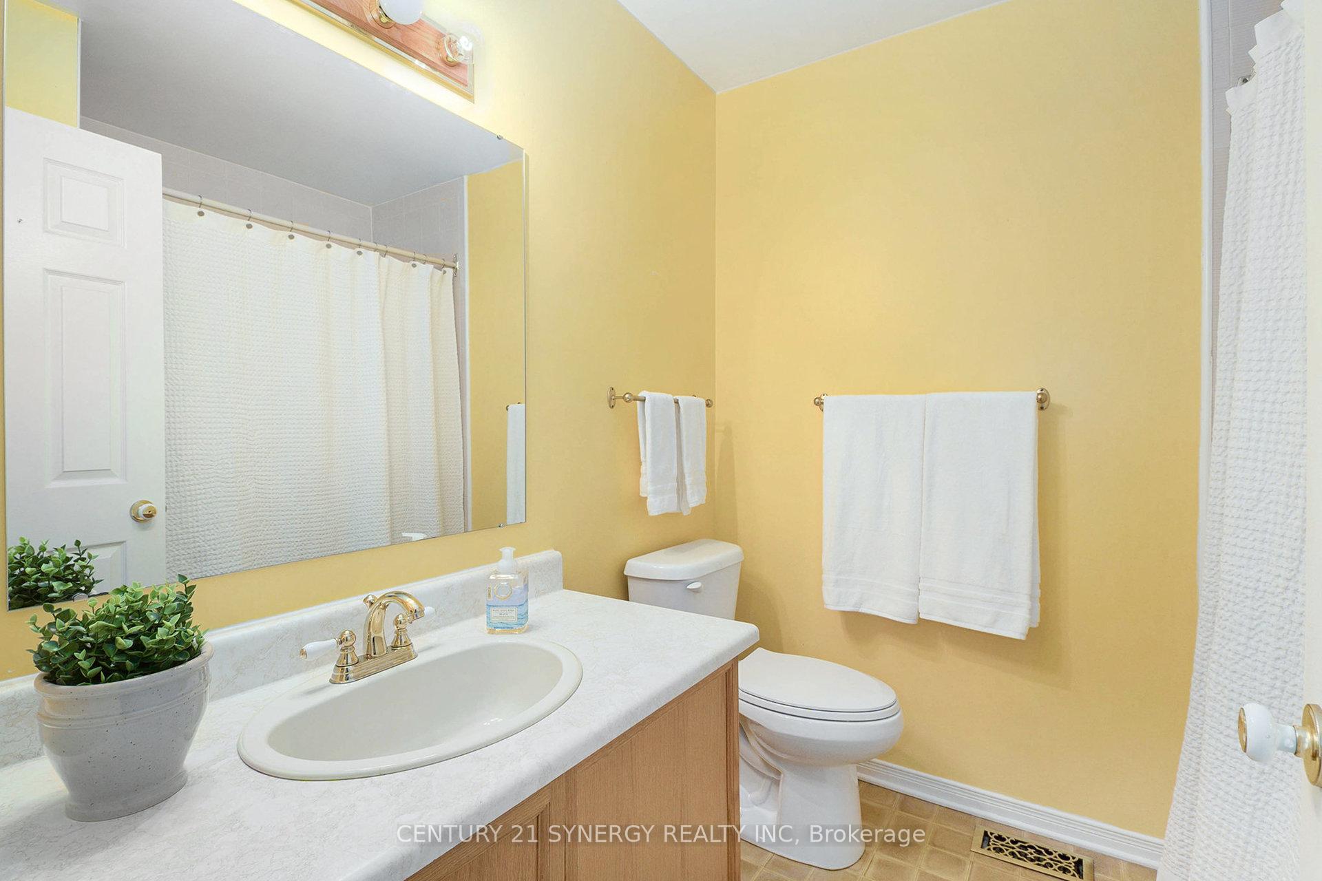 Photo 26 of 1723 Cara Crescent, Ottawa, Fallingbrook/Pineridge — HOMEH