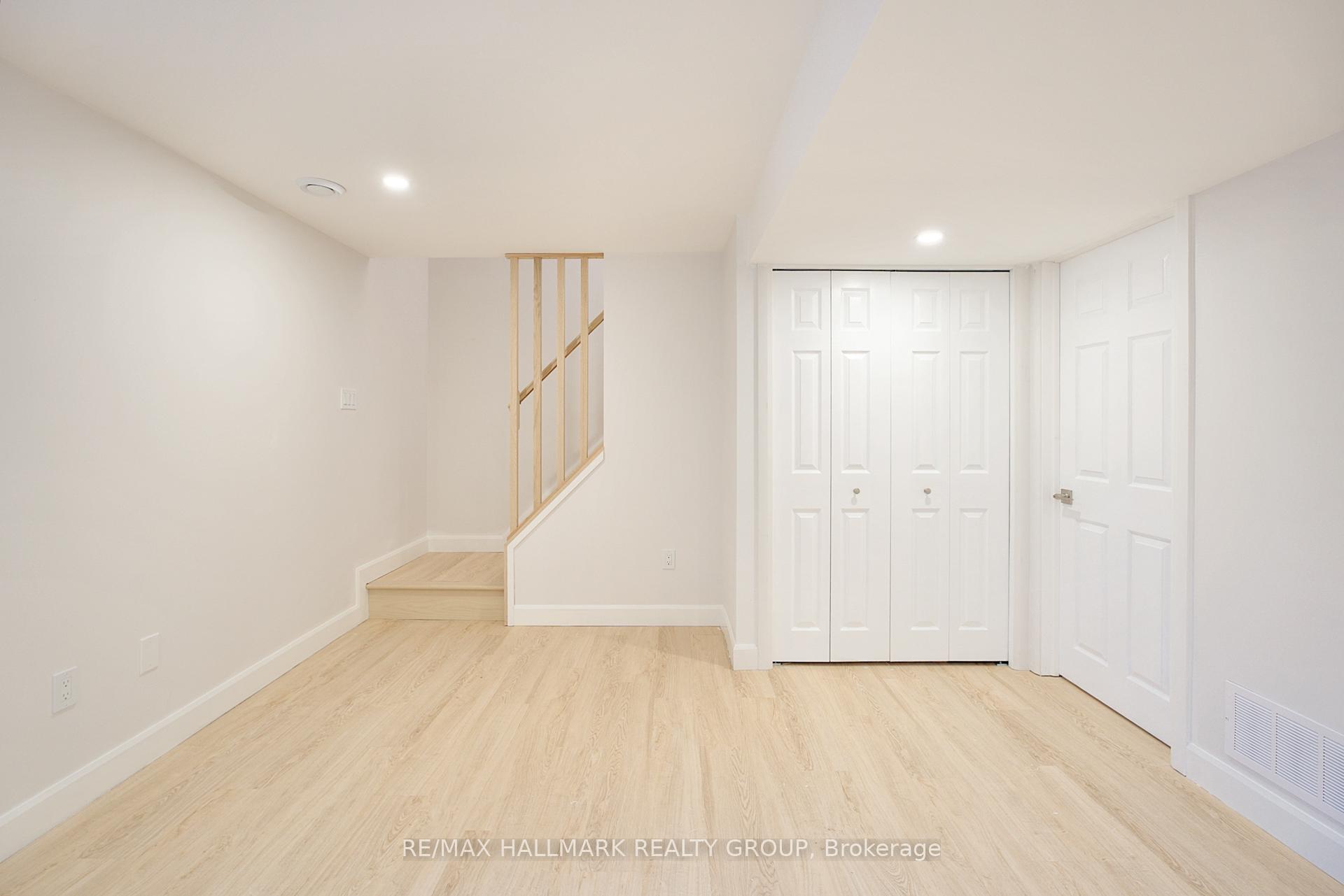 Photo 7 of Unit B, 2393 Page Road, Ottawa, Chapel Hill South - Orleans Village — HOMEH