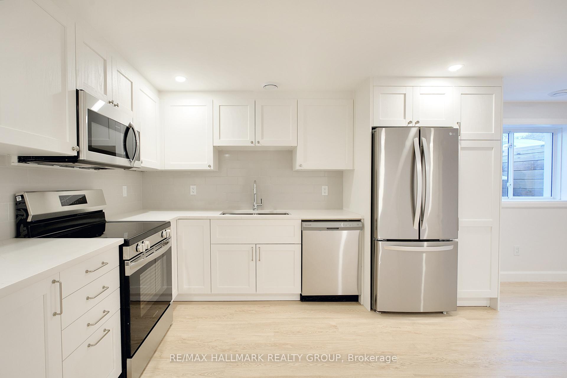 Photo 10 of Unit B, 2393 Page Road, Ottawa, Chapel Hill South - Orleans Village — HOMEH