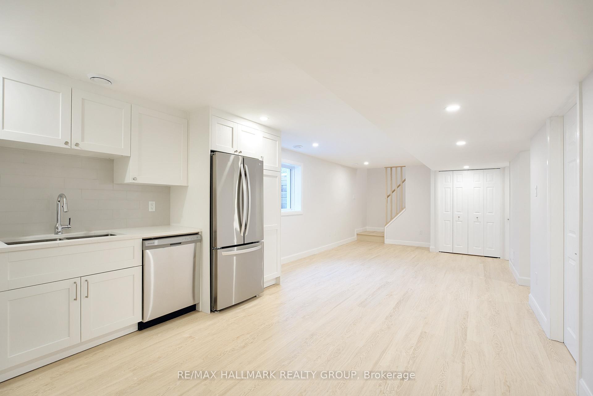 Photo 11 of Unit B, 2393 Page Road, Ottawa, Chapel Hill South - Orleans Village — HOMEH
