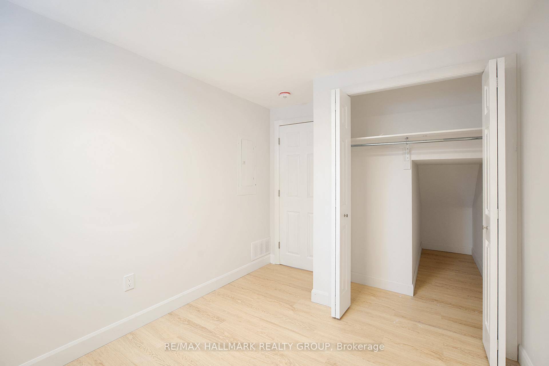 Photo 17 of Unit B, 2393 Page Road, Ottawa, Chapel Hill South - Orleans Village — HOMEH