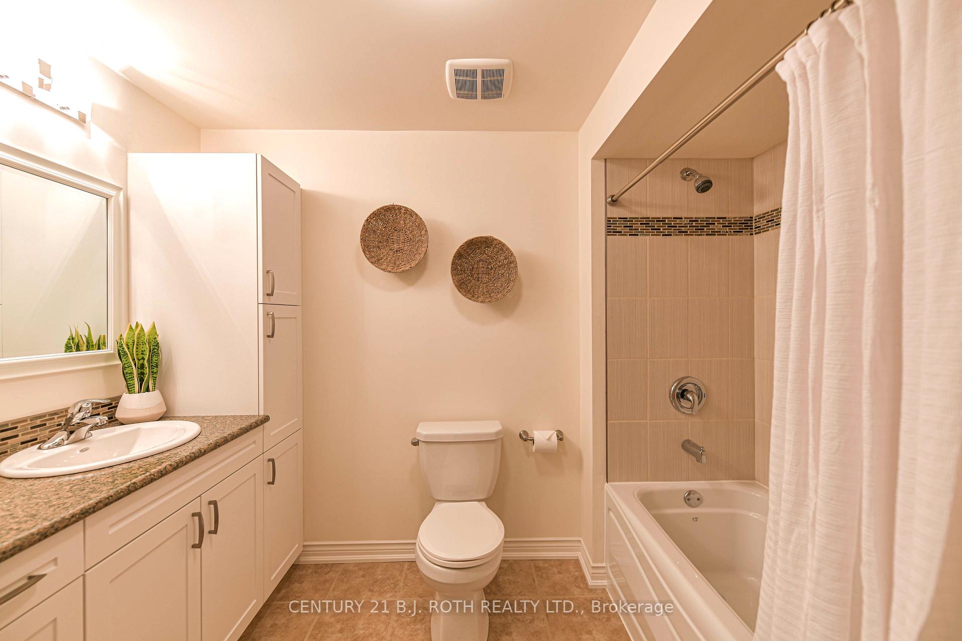 Photo 27 of 28 Canterbury Circle, Orillia — HOMEH