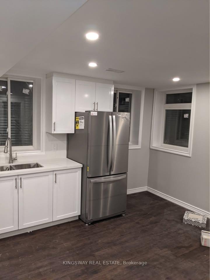 Photo 2 of 245 Etheridge Avenue, Milton, Ford — HOMEH